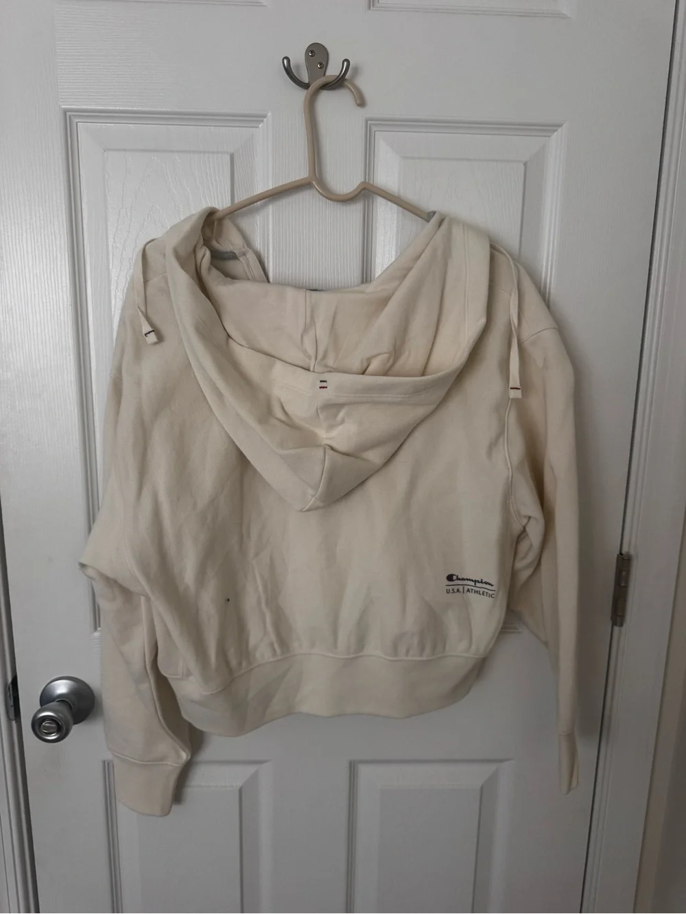 Champion Off-White Cropped Full-Zip Hoodie with Embroidered Logo - S